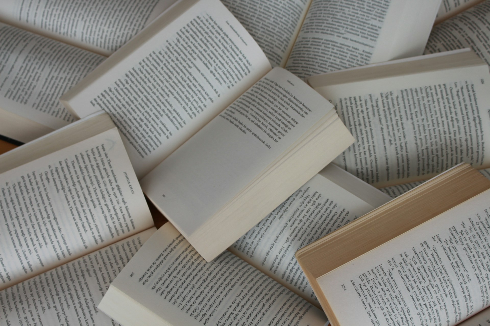 Книжные клубы с Галиной Юзефович: как вступить, создать и полюбить