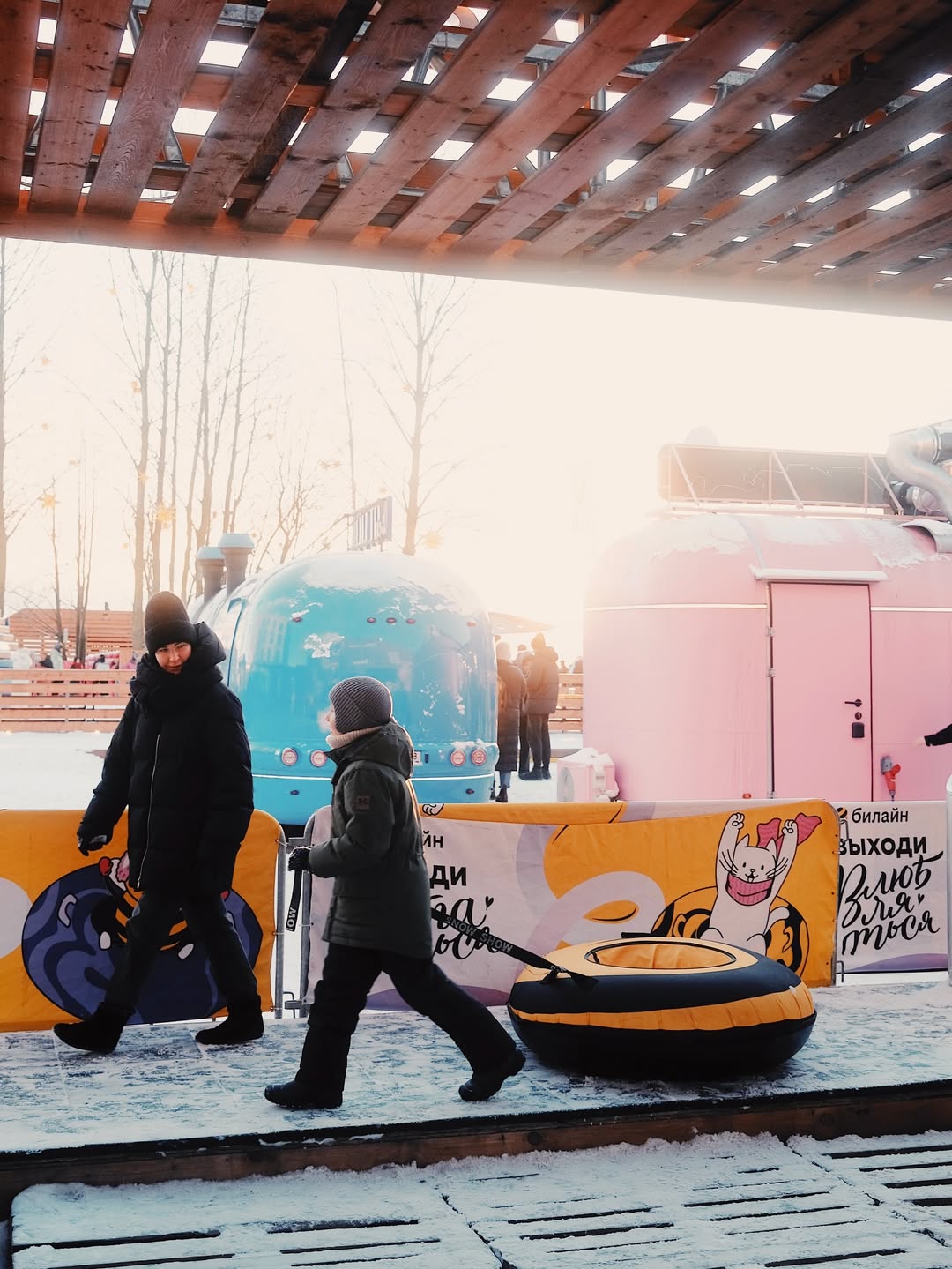 куда сходить на новогодних каникулах спб