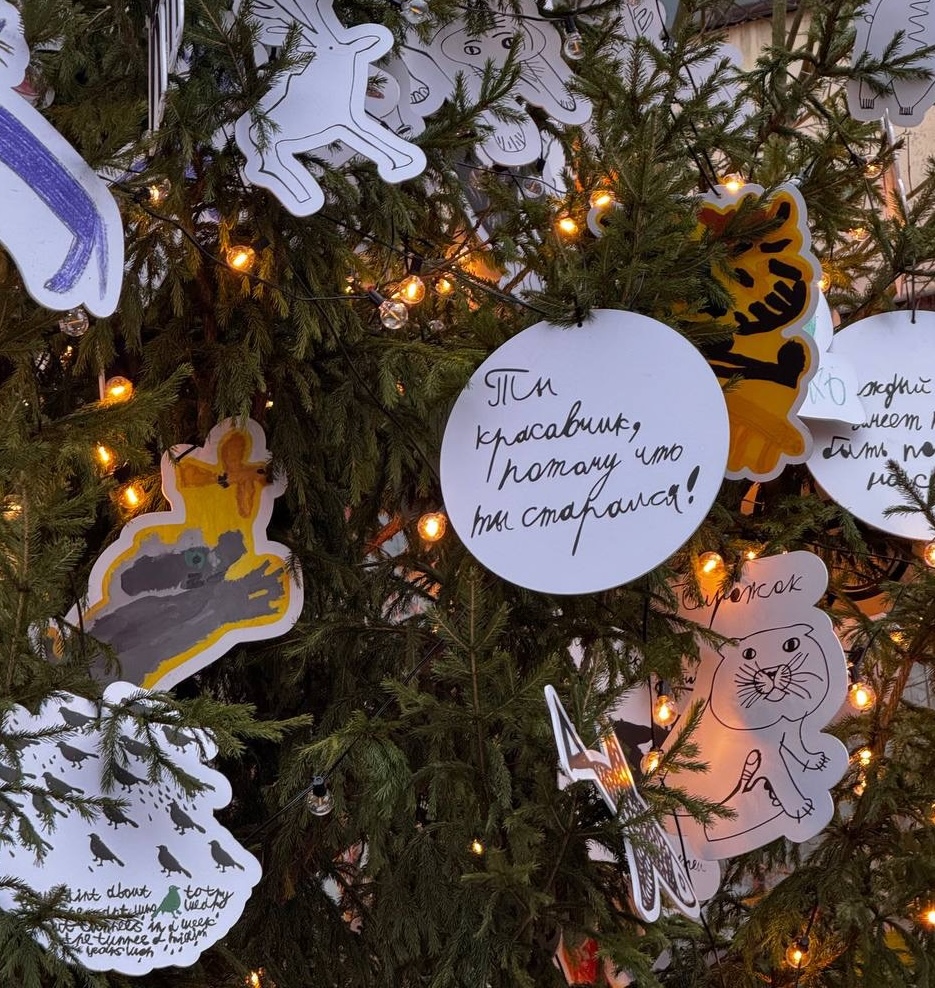 Куда сходить на новогодних каникулах в Москве и Санкт-Петербурге